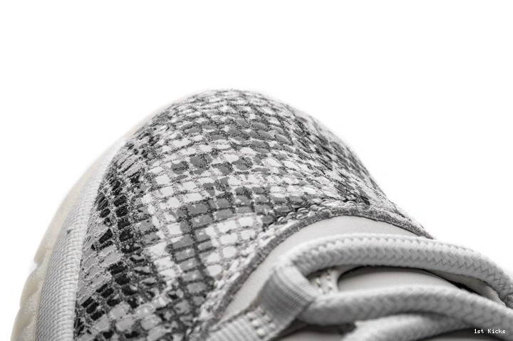 Jordan Bone Low Light 11 Retro  Snake CD6846-002 0414